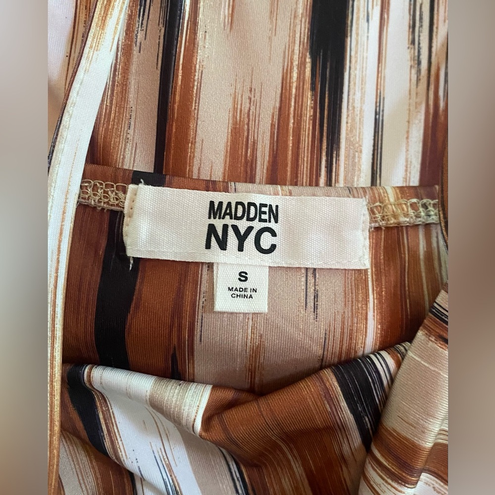NWT Ruched dress - Picture 6 of 7